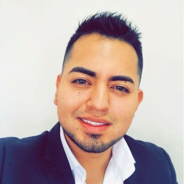 Juan Andrés Hidalgo — Legal & accounting, APU Experiences